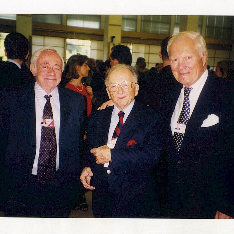 International jurists (from left to right) Bill Butler, Ben Ferencz, and Eli Natan in Rome, July 1998