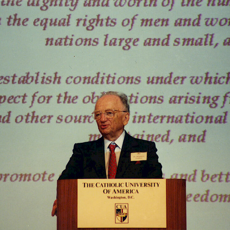 Ben speaking at Catholic University of America in Washington, D.C., 2000