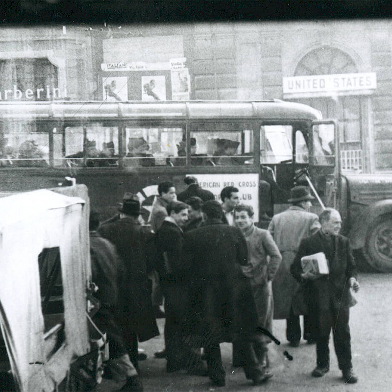 A market in Rome, December 1946